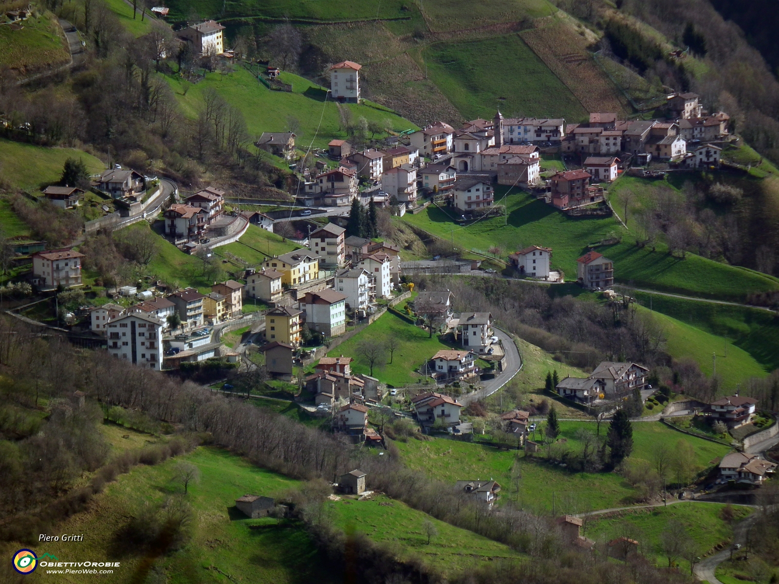 36 Zoom in Zorzone di Oltre il Colle.JPG